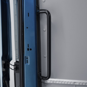 Pomožni ročaj za levi D stebriček